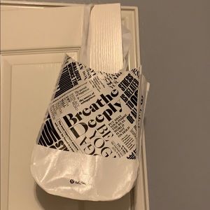White Lululemon Reusable Bag